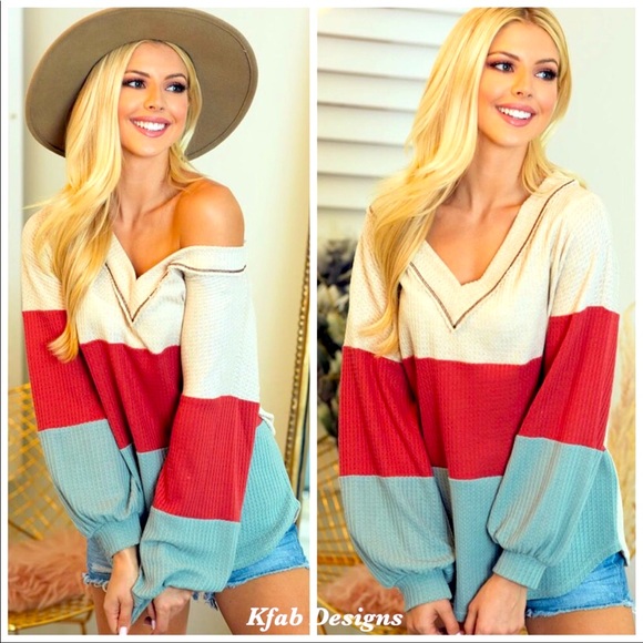 Striking❤️💚Color-combo v-neck waffle sweater - Picture 1 of 9